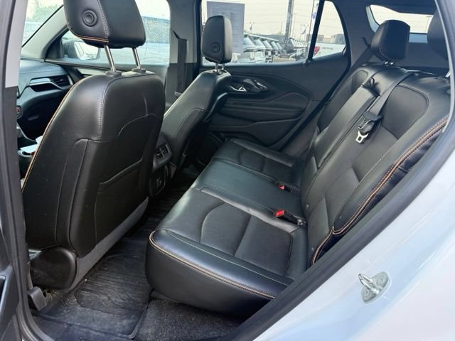 Used 2023 GMC Terrain AT4 w/ Tech Package AWD/4WD image 14