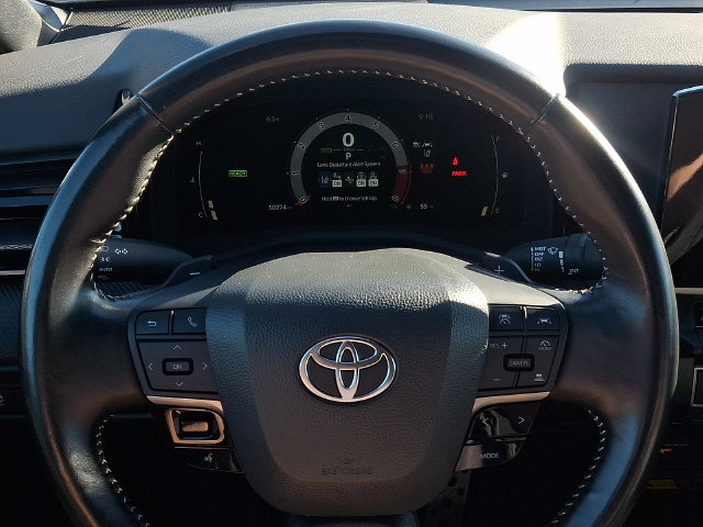 Used 2025 Toyota Camry SE w/ Convenience Package FWD image 19