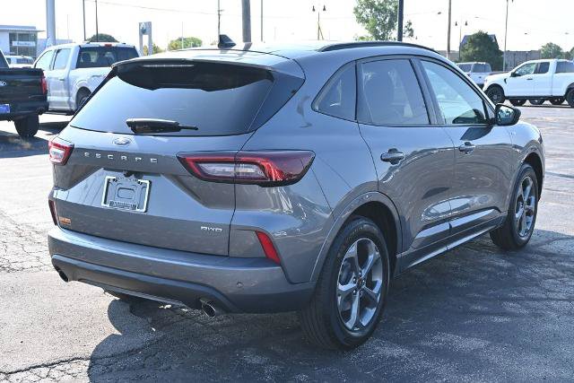 Certified 2024 Ford Escape ST-Line w/ Tech Pack #1 AWD/4WD image 9