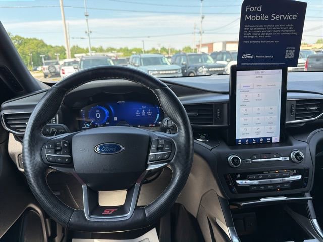 Certified 2020 Ford Explorer ST w/ Premium Technology Package AWD/4WD image 26