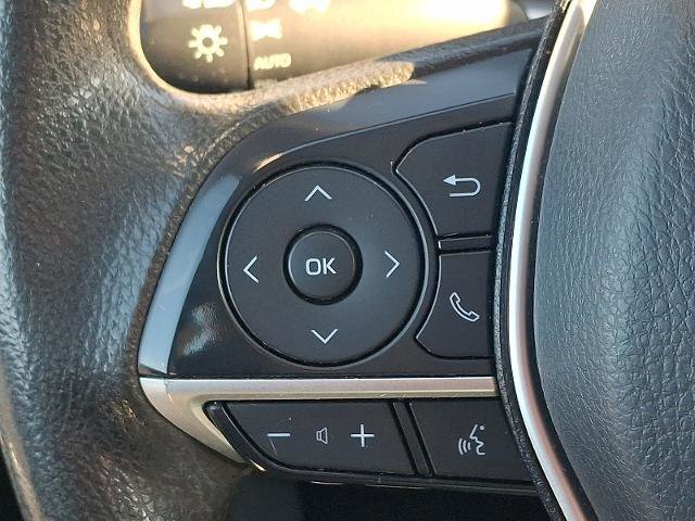 Used 2022 Toyota Camry LE image 22