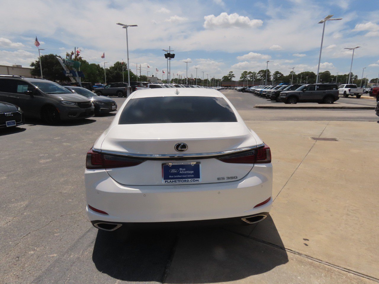 Used 2020 Lexus ES 350 w/ Premium Package FWD image 11