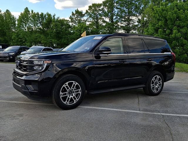 Certified 2025 Ford Expedition Active AWD/4WD image 6