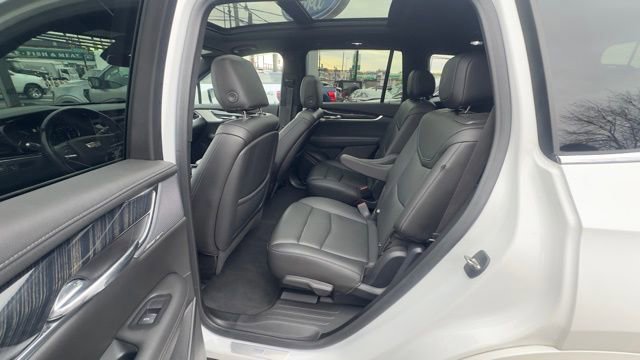 Used 2021 Cadillac XT6 Premium Luxury image 22