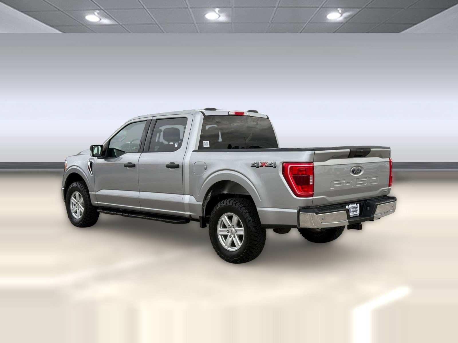 Certified 2021 Ford F150 XLT w/ Equipment Group 301A Mid image 3