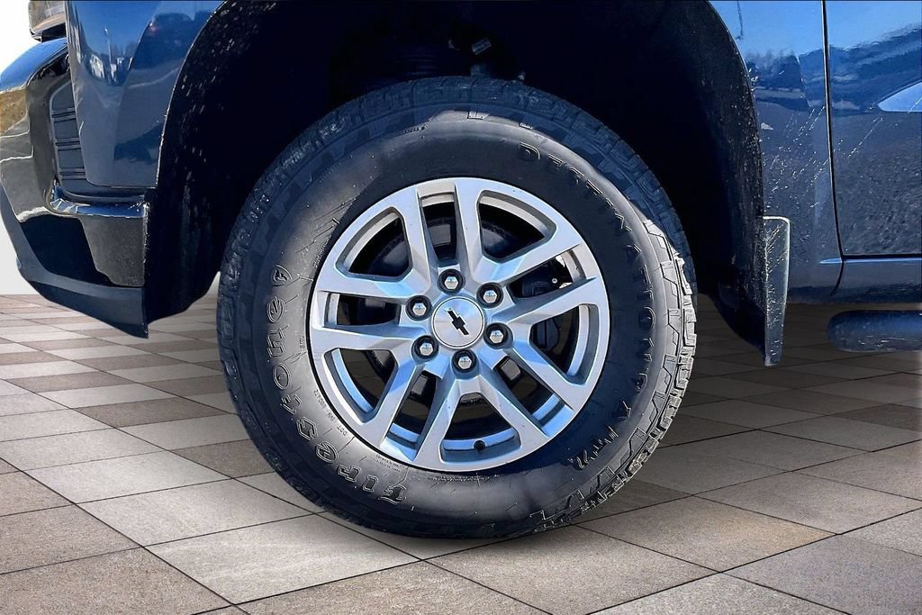 Used 2020 Chevrolet Silverado 1500 LT Trail Boss AWD/4WD image 9