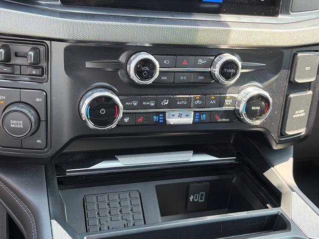 Certified 2025 Ford F450 Platinum w/ FX4 Off-Road Package AWD/4WD image 13