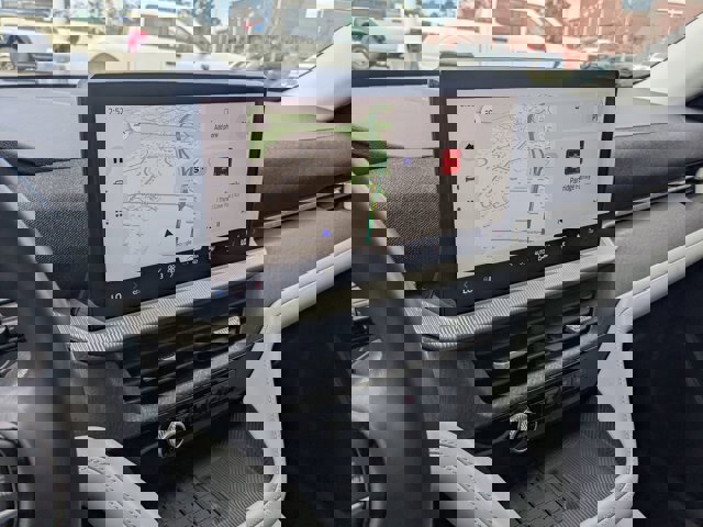 Certified 2025 Ford Explorer Platinum w/ Ultimate Package image 24