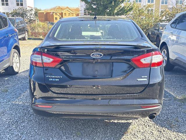 Certified 2016 Ford Fusion SE image 4