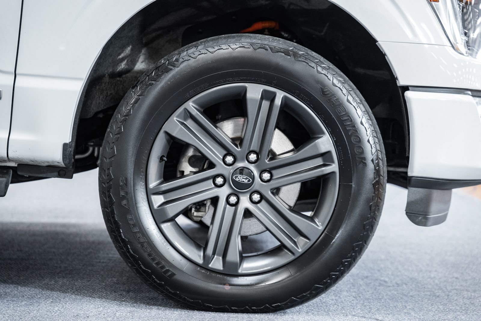 Certified 2023 Ford F150 Lariat w/ Equipment Group 502A High image 18