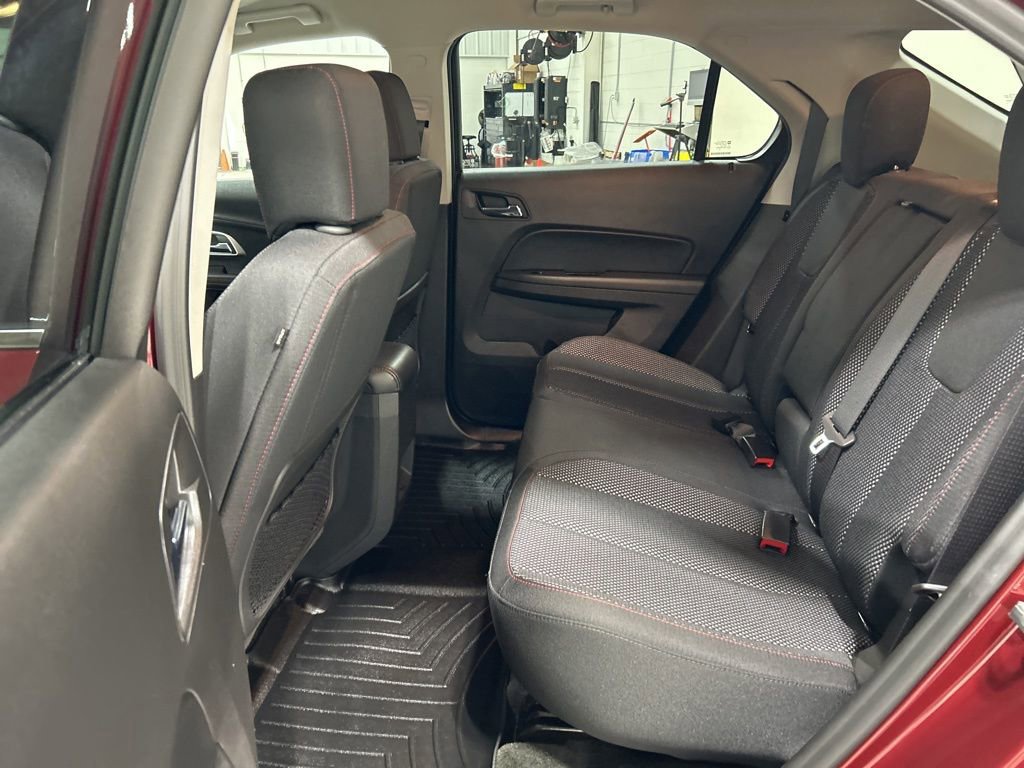 Used 2017 Chevrolet Equinox LT w/ Convenience Package image 19