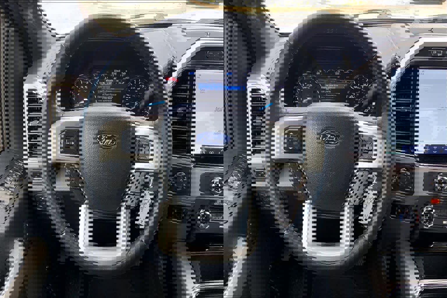 Certified 2022 Ford F250 Lariat w/ Tremor Off-Road Package image 6