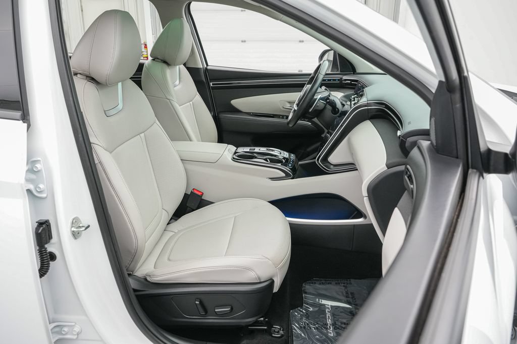 Used 2024 Hyundai Tucson Limited FWD image 22