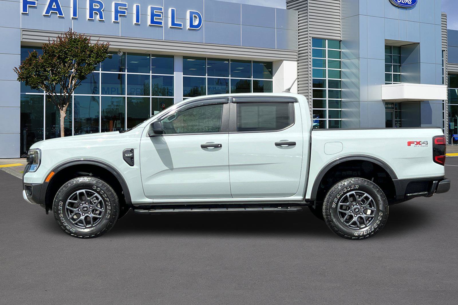 Certified 2024 Ford Ranger XLT w/ FX4 Off-Road Package AWD/4WD image 11