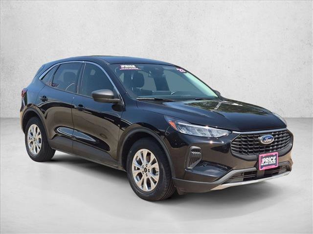 Certified 2023 Ford Escape Active w/ Tech Pack #1 FWD image 3