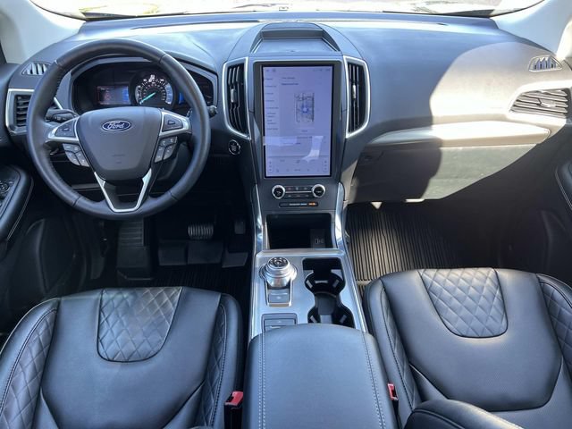 Certified 2023 Ford Edge Titanium w/ Equipment Group 301A AWD/4WD image 15