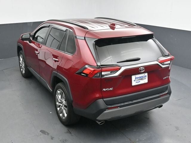 Used 2024 Toyota RAV4 Limited FWD image 23