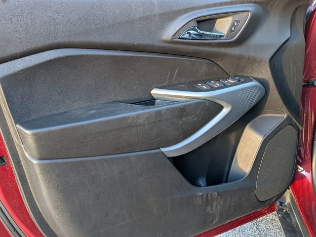 Used 2025 Chevrolet Trax LS FWD image 11