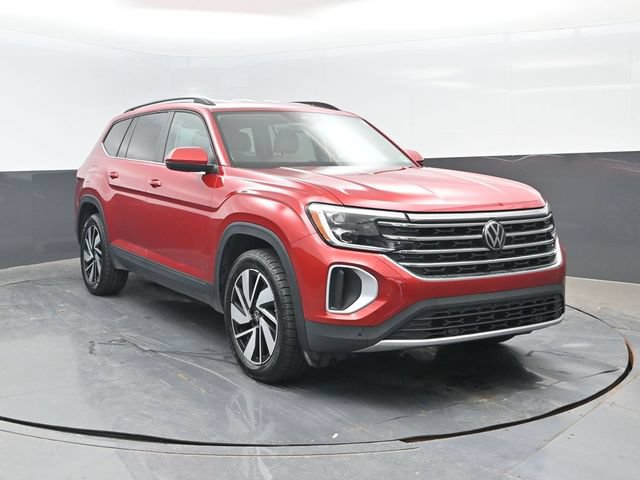 Used 2024 Volkswagen Atlas SE AWD/4WD image 2