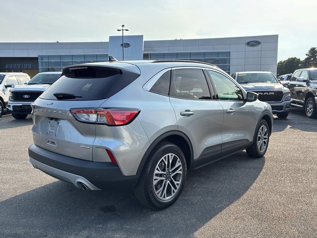 Certified 2022 Ford Escape SEL AWD/4WD image 7