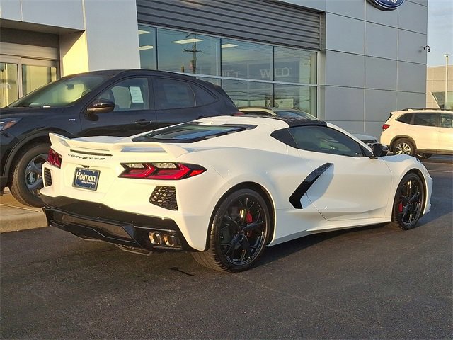 Used 2022 Chevrolet Corvette Stingray Premium Cpe w/ Z51 Performance Package image 4