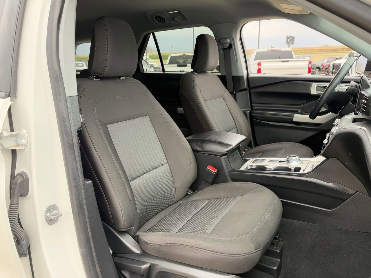 Certified 2022 Ford Explorer XLT image 29