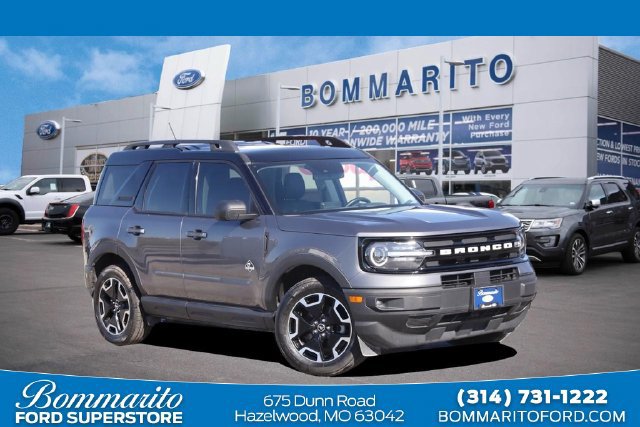 Certified 2023 Ford Bronco Sport Outer Banks w/ Tech Package AWD/4WD image 1