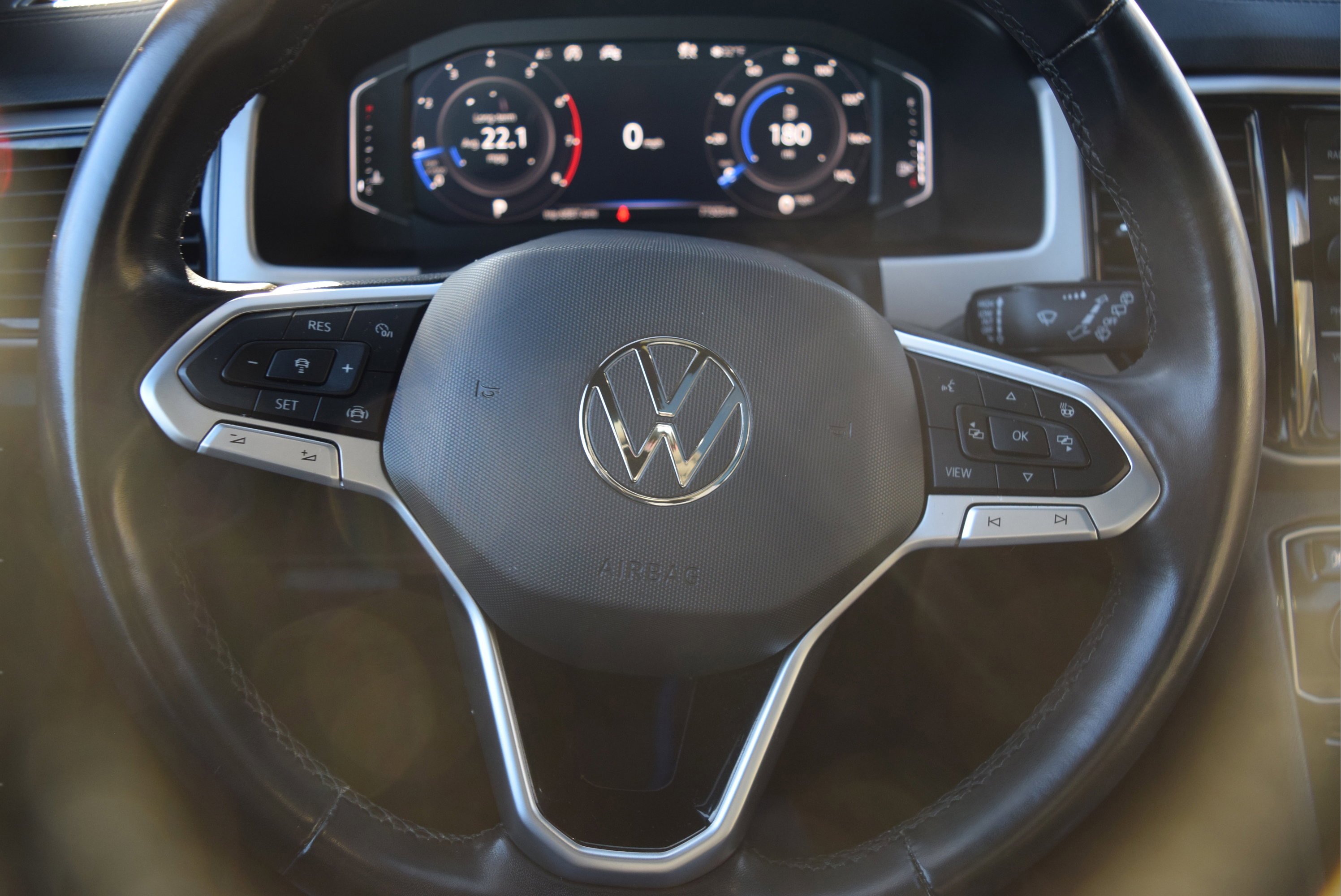 Used 2020 Volkswagen Atlas Cross Sport SEL image 10