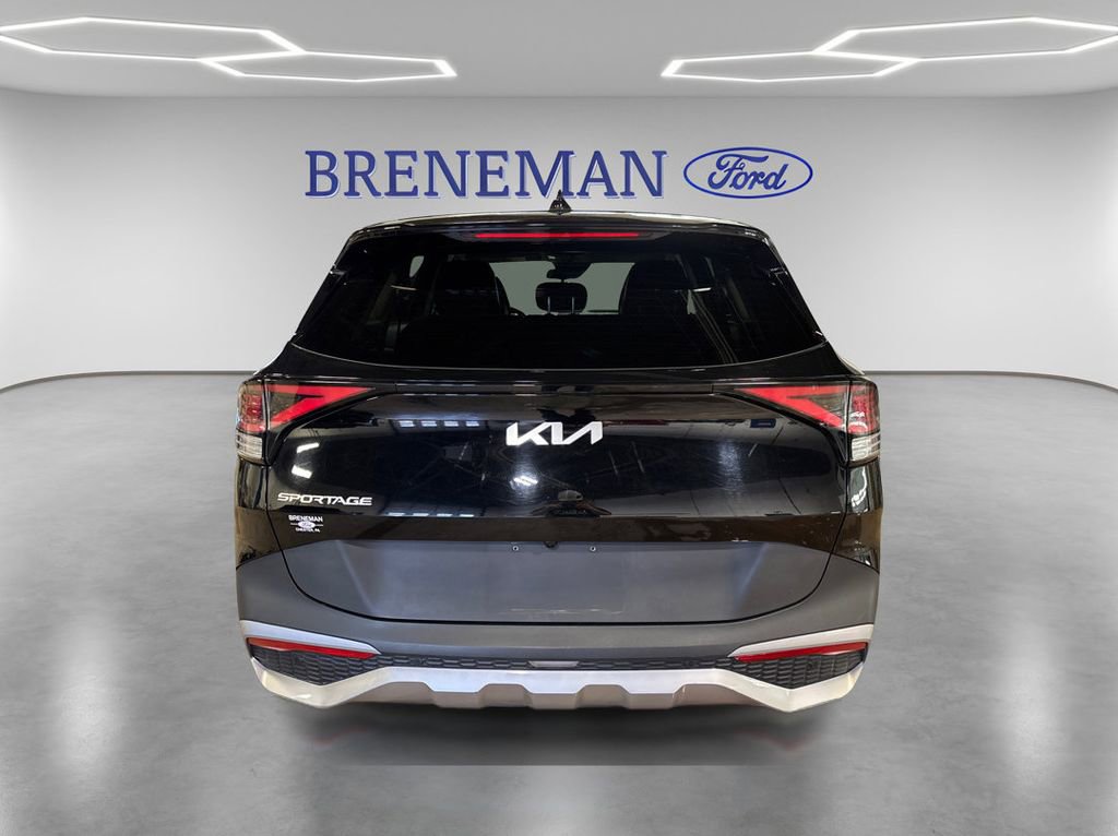 Used 2023 Kia Sportage EX FWD image 6