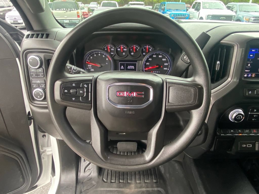 Used 2022 GMC Sierra 1500 Pro w/ Pro Value Package AWD/4WD image 13