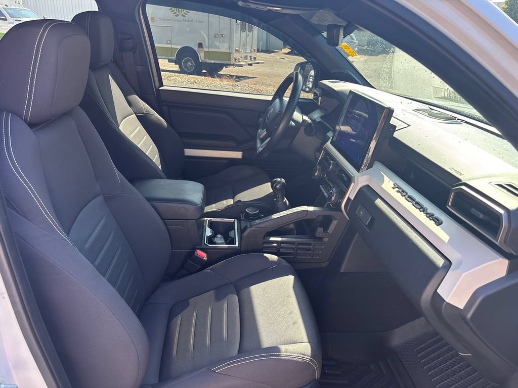Used 2024 Toyota Tacoma 4x4 Double Cab image 12