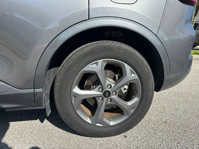 Certified 2024 Ford Escape ST-Line w/ Tech Pack #1 FWD image 30