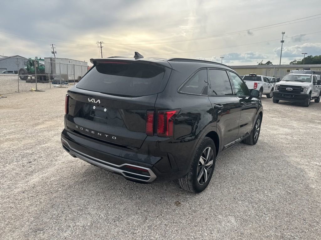 Used 2022 Kia Sorento S FWD image 14