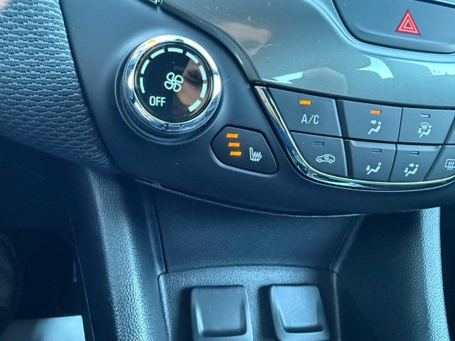 Used 2018 Chevrolet Cruze LT w/ Convenience Package FWD image 50