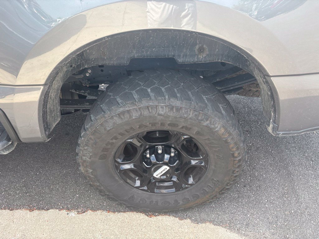 Certified 2024 Ford F250 XL w/ STX Appearance Package AWD/4WD image 3