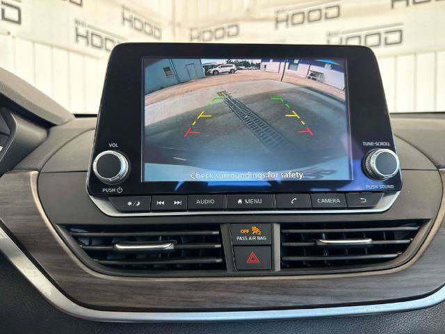 Used 2025 Nissan Altima 2.5 SV FWD image 30