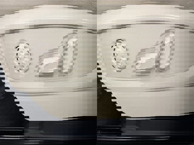 Used 2024 Audi Q5 e Premium Plus image 4