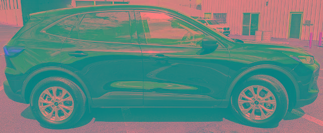 Certified 2025 Ford Escape Active AWD/4WD image 2