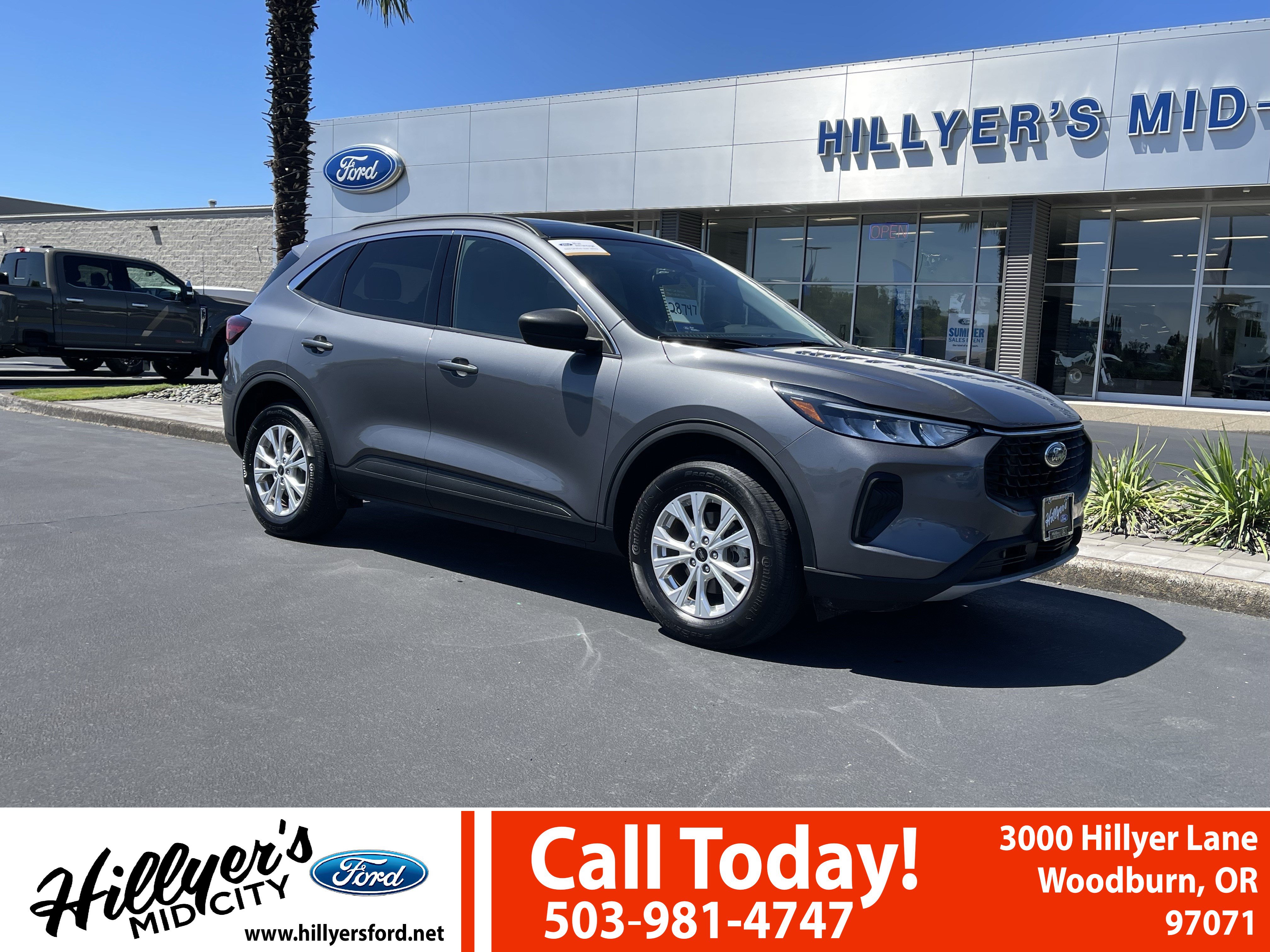 Certified 2024 Ford Escape Active w/ Tech Pack #1 AWD/4WD image 1