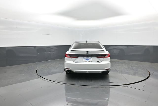 Used 2025 Toyota Camry XSE w/ Premium Plus Package image 6