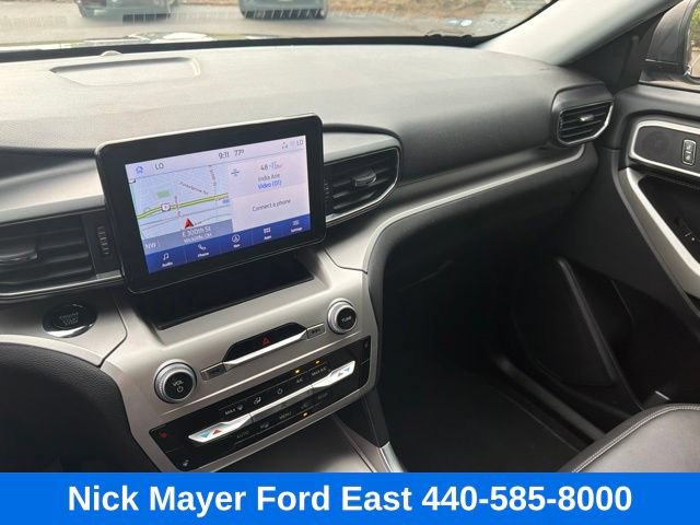 Certified 2022 Ford Explorer XLT w/ Equipment Group 202A AWD/4WD image 39