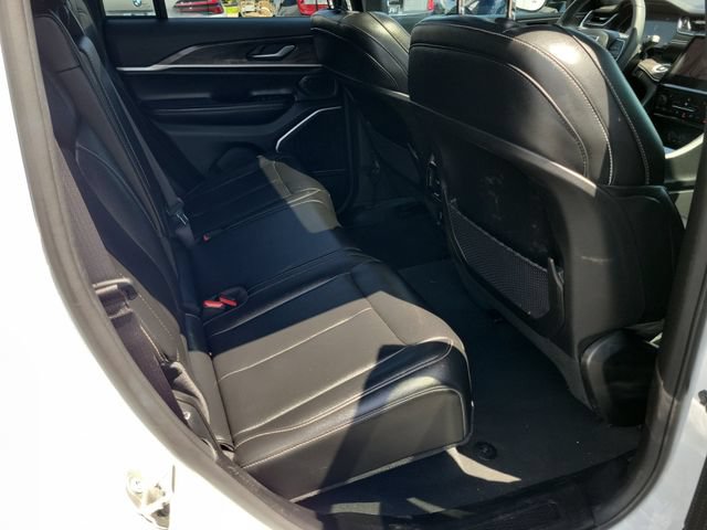 Used 2024 Jeep Grand Cherokee Limited 4xe AWD/4WD image 20