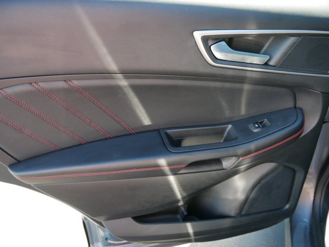 Certified 2022 Ford Edge ST-Line AWD/4WD image 14