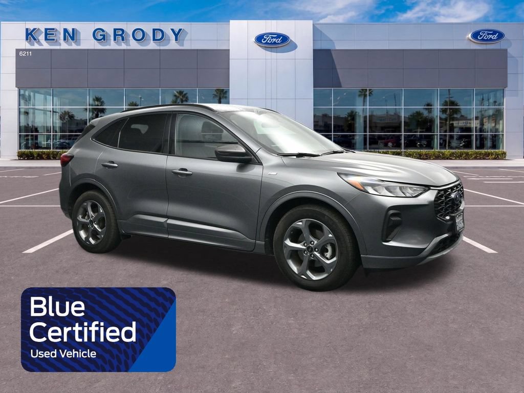 Certified 2023 Ford Escape ST-Line w/ Tech Pack #1 FWD 360° Tour