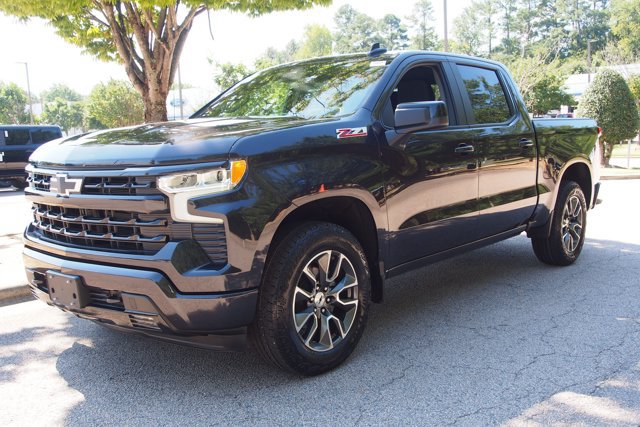 Used 2022 Chevrolet Silverado 1500 RST AWD/4WD image 3
