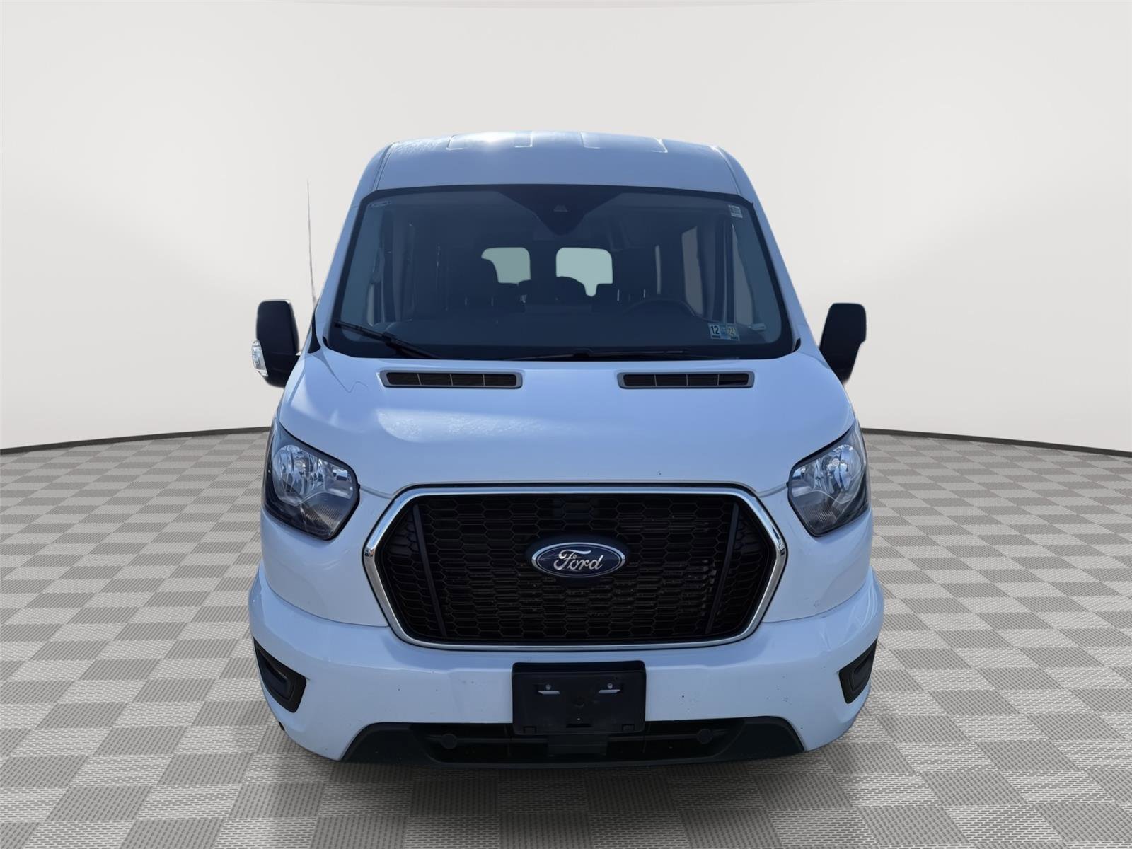 Certified 2024 Ford Transit 350 XLT image 9