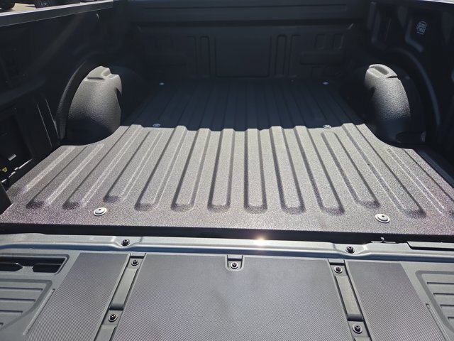 Certified 2025 Ford F150 XLT w/ Equipment Group 302A MID AWD/4WD image 21