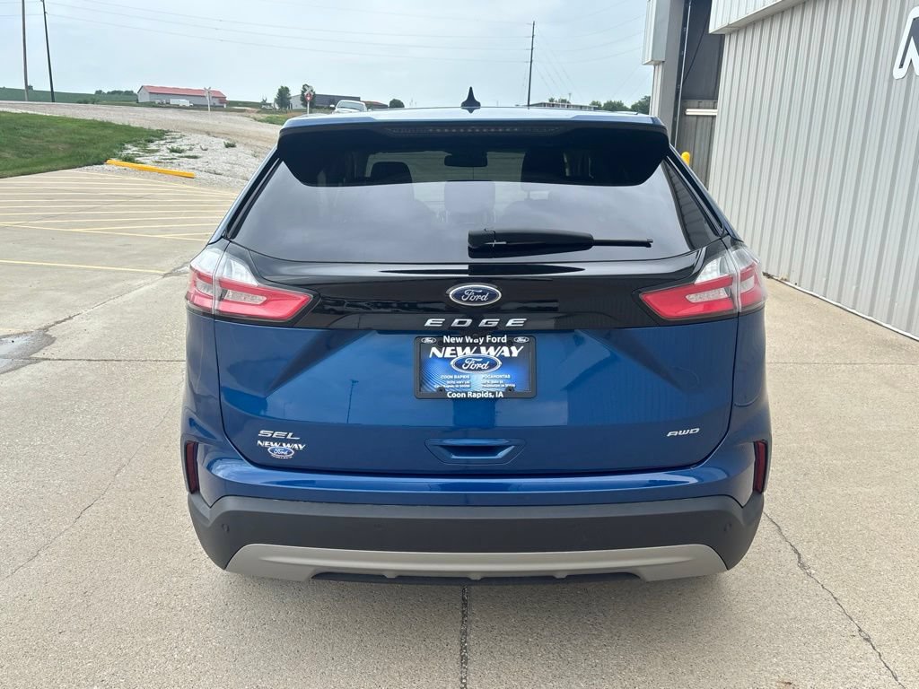 Certified 2023 Ford Edge SEL w/ Convenience Package AWD/4WD image 6