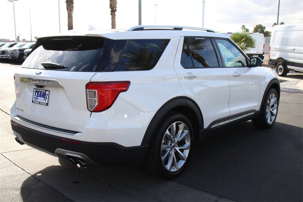 Certified 2022 Ford Explorer Platinum w/ Equipment Group 601A image 7