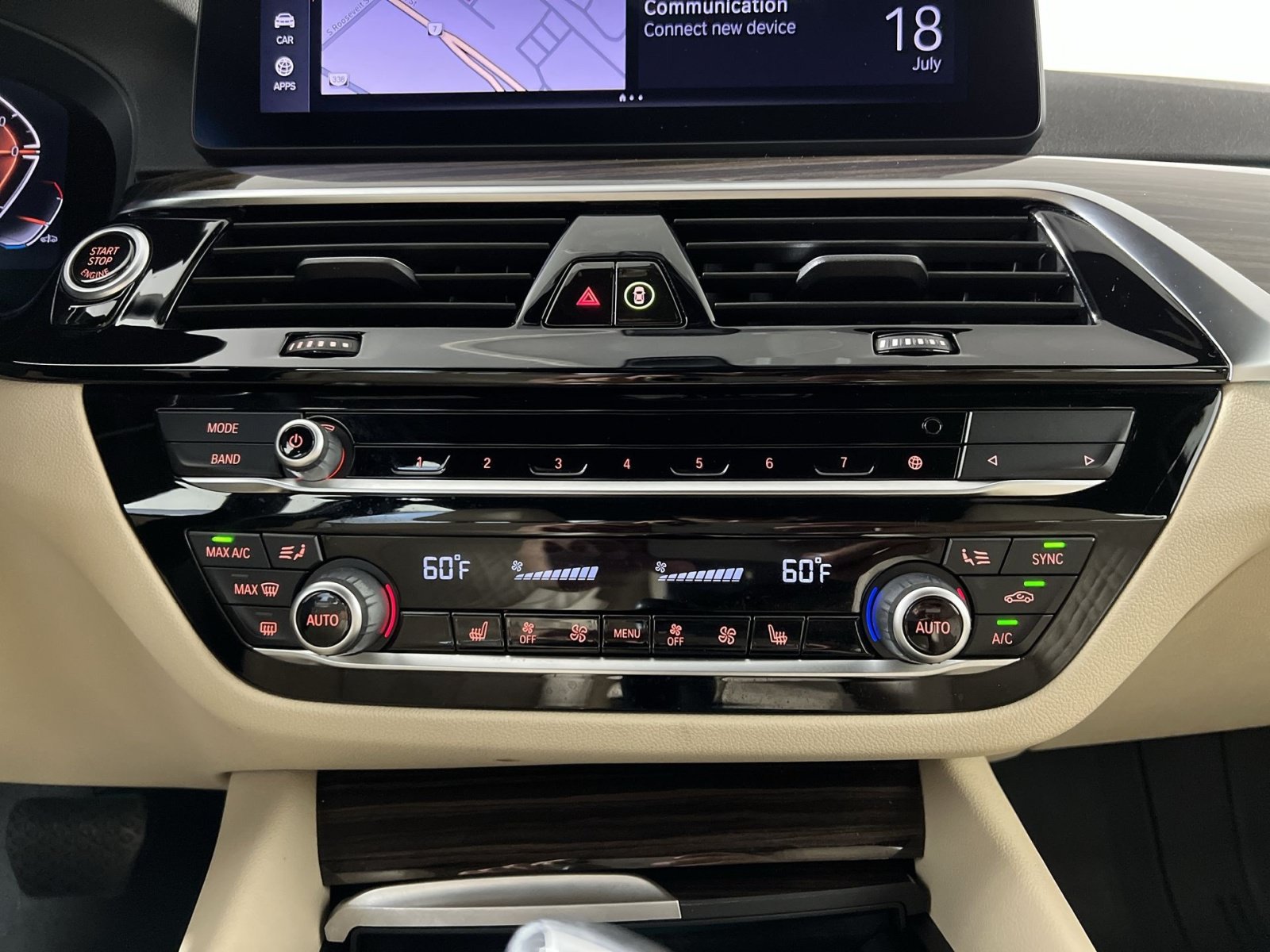 Used 2021 BMW 540i w/ Premium Package RWD image 21